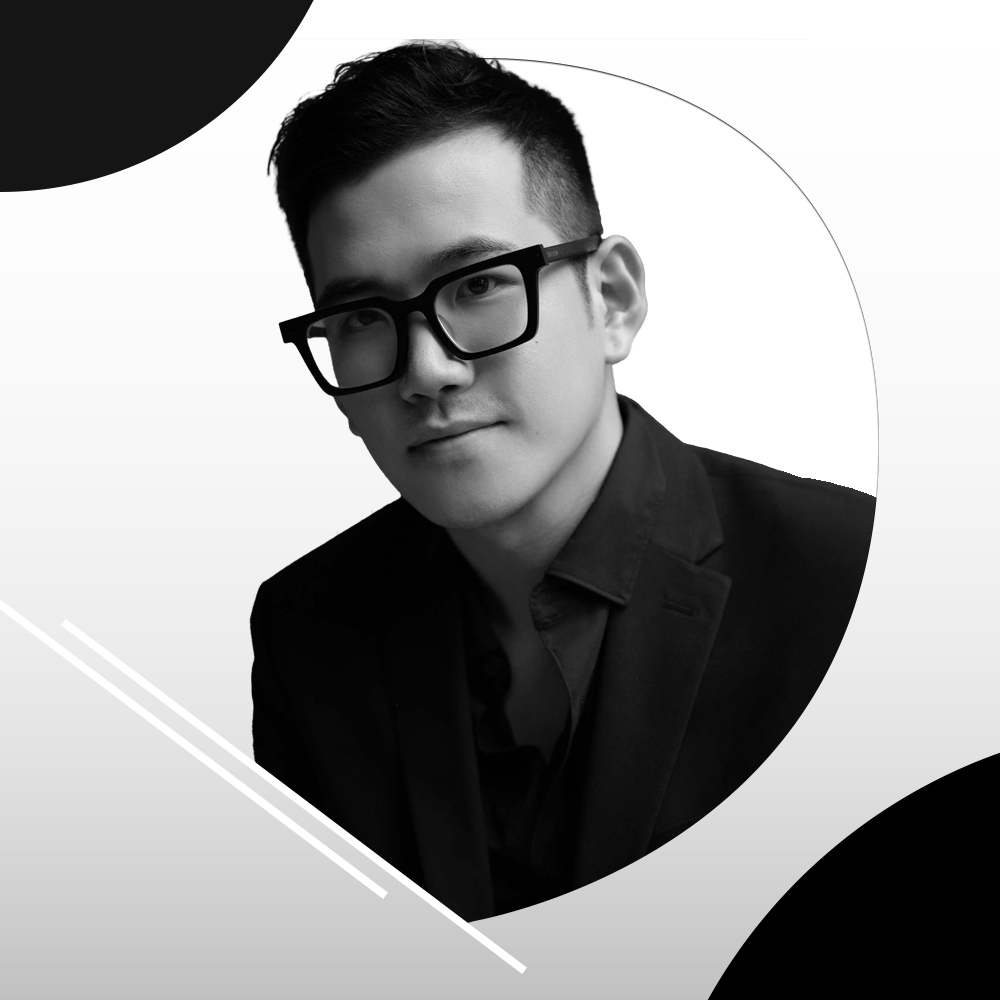 Chris Việt Linh
